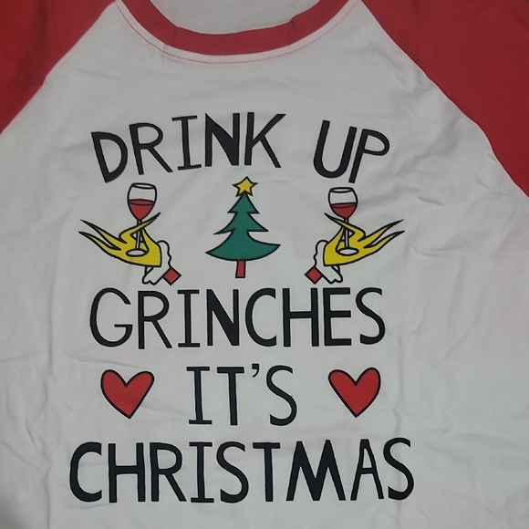NWT Festive Red and White Christmas 'Drink Up Grinches' Holiday Seasonal Top XL - Picture 4 of 4